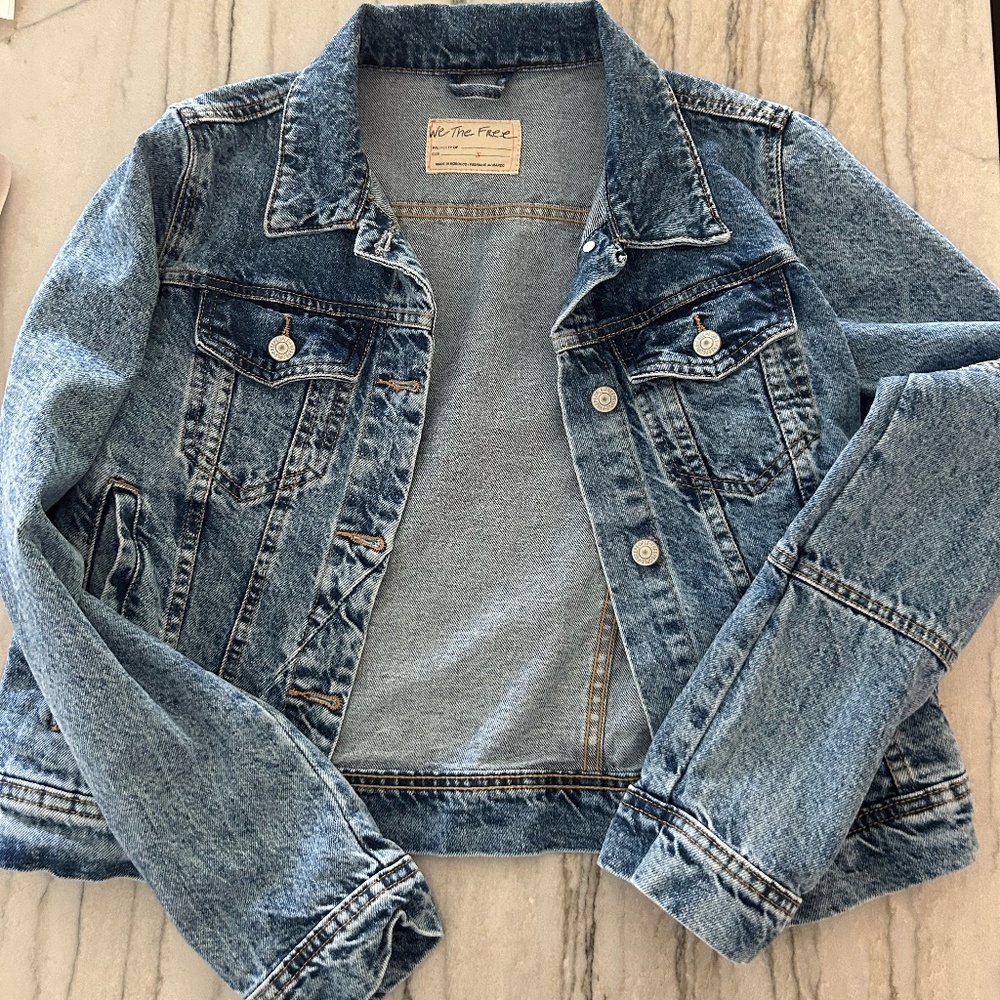EUC --Free People “Rumors Denim Jacket” - Size Small